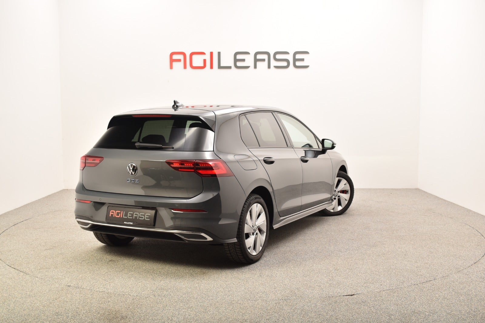 flexleasing-vw-golf-viii-14-gte-dsg-5d-findleasing