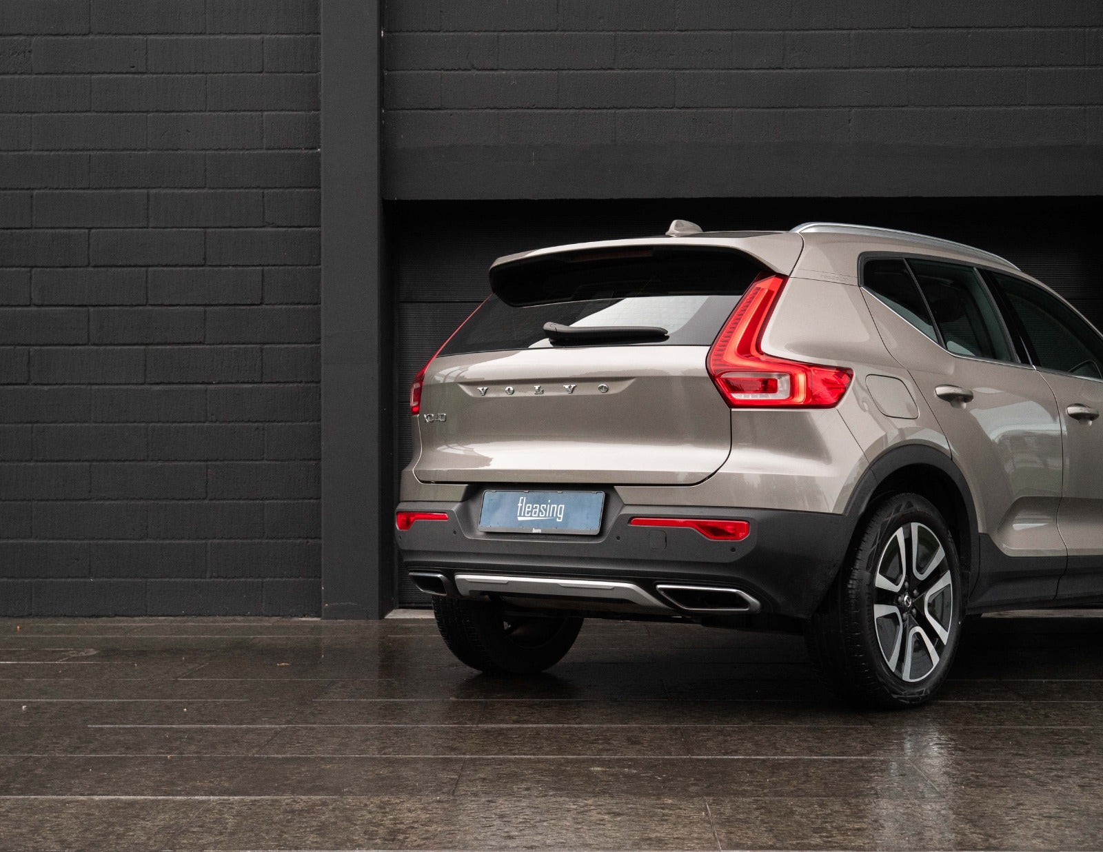 flexleasing-volvo-xc40-20-t4-190-inscription-aut-awd-5d-findleasing