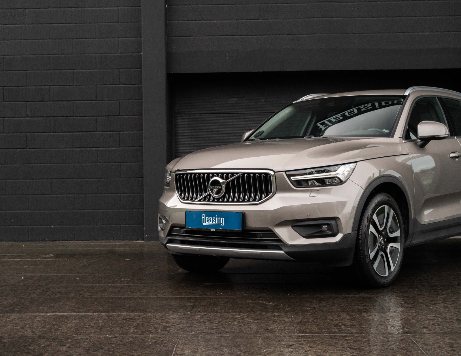 flexleasing-volvo-xc40-20-t4-190-inscription-aut-awd-5d-findleasing