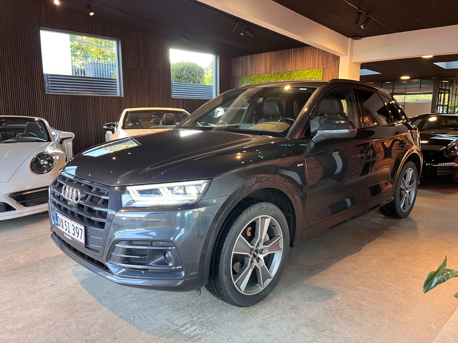 flexleasing-audi-q5-20-tdi-190-s-line-quattro-s-tr-5d-findleasing