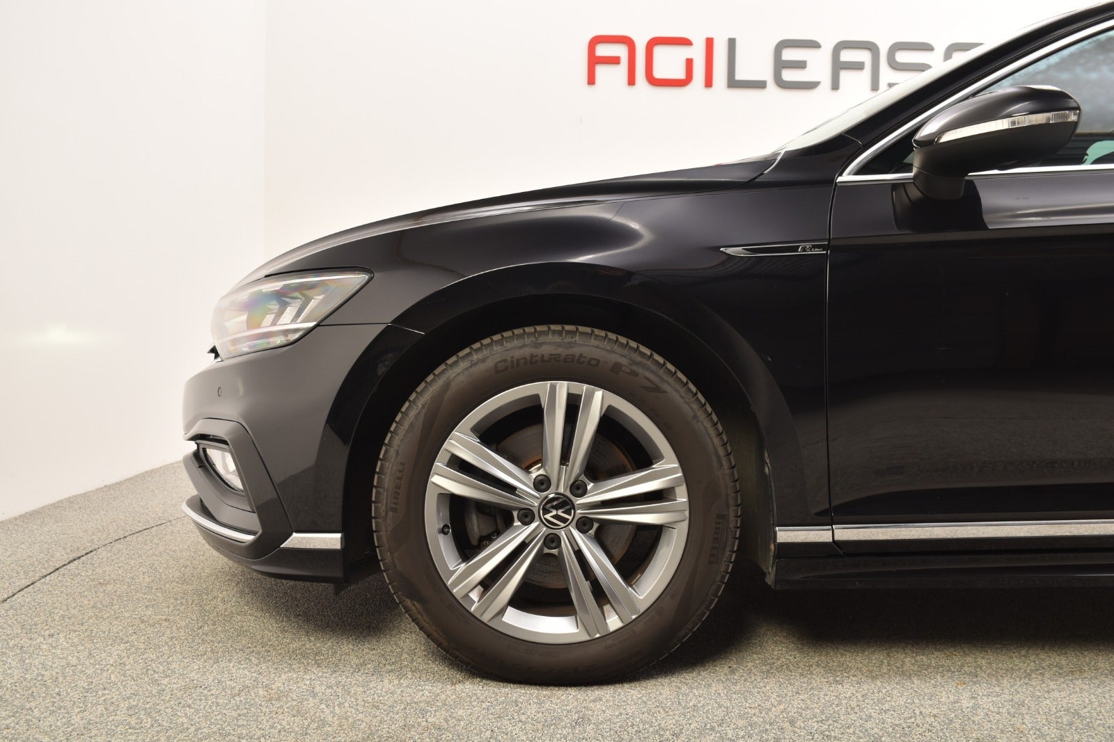 flexleasing-vw-passat-20-tdi-150-r-line-variant-dsg-5d-findleasing