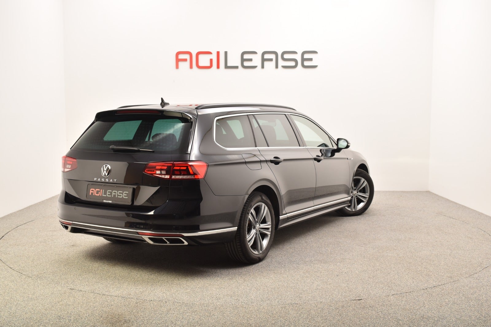 flexleasing-vw-passat-20-tdi-150-r-line-variant-dsg-5d-findleasing