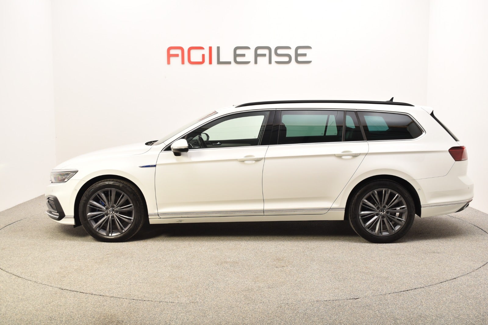 flexleasing-vw-passat-14-gte-variant-dsg-5d-findleasing