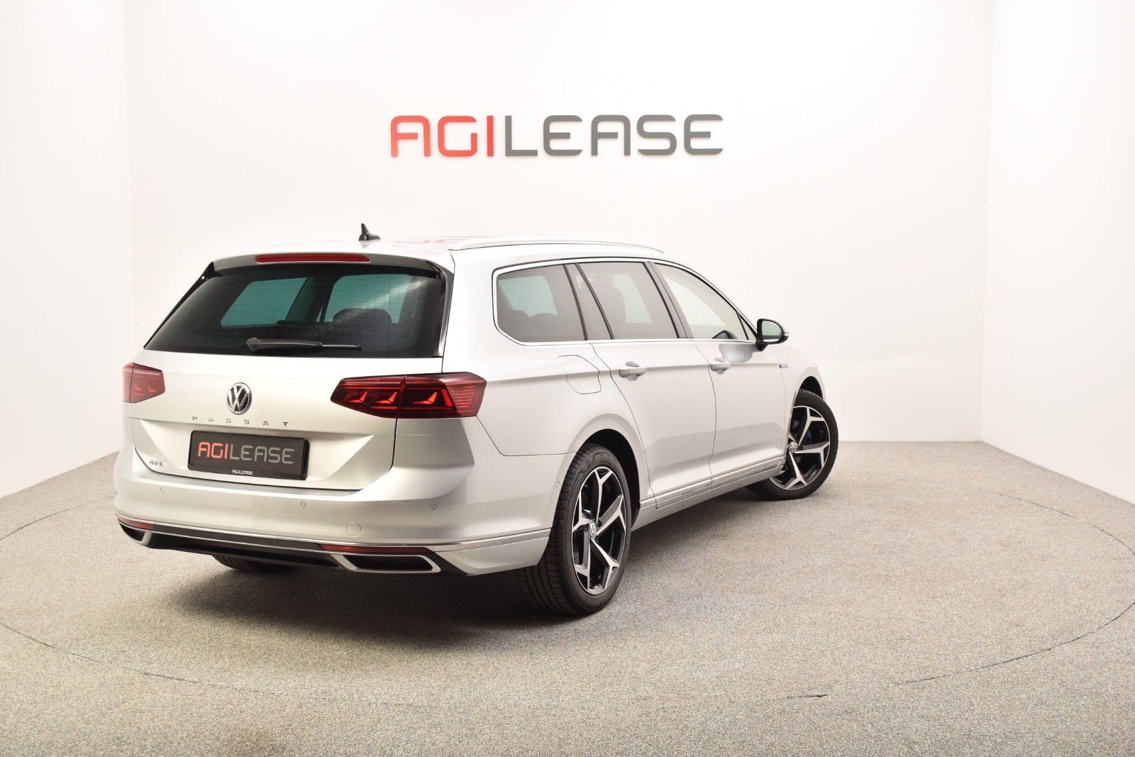 flexleasing-vw-passat-14-gte-variant-dsg-5d-findleasing