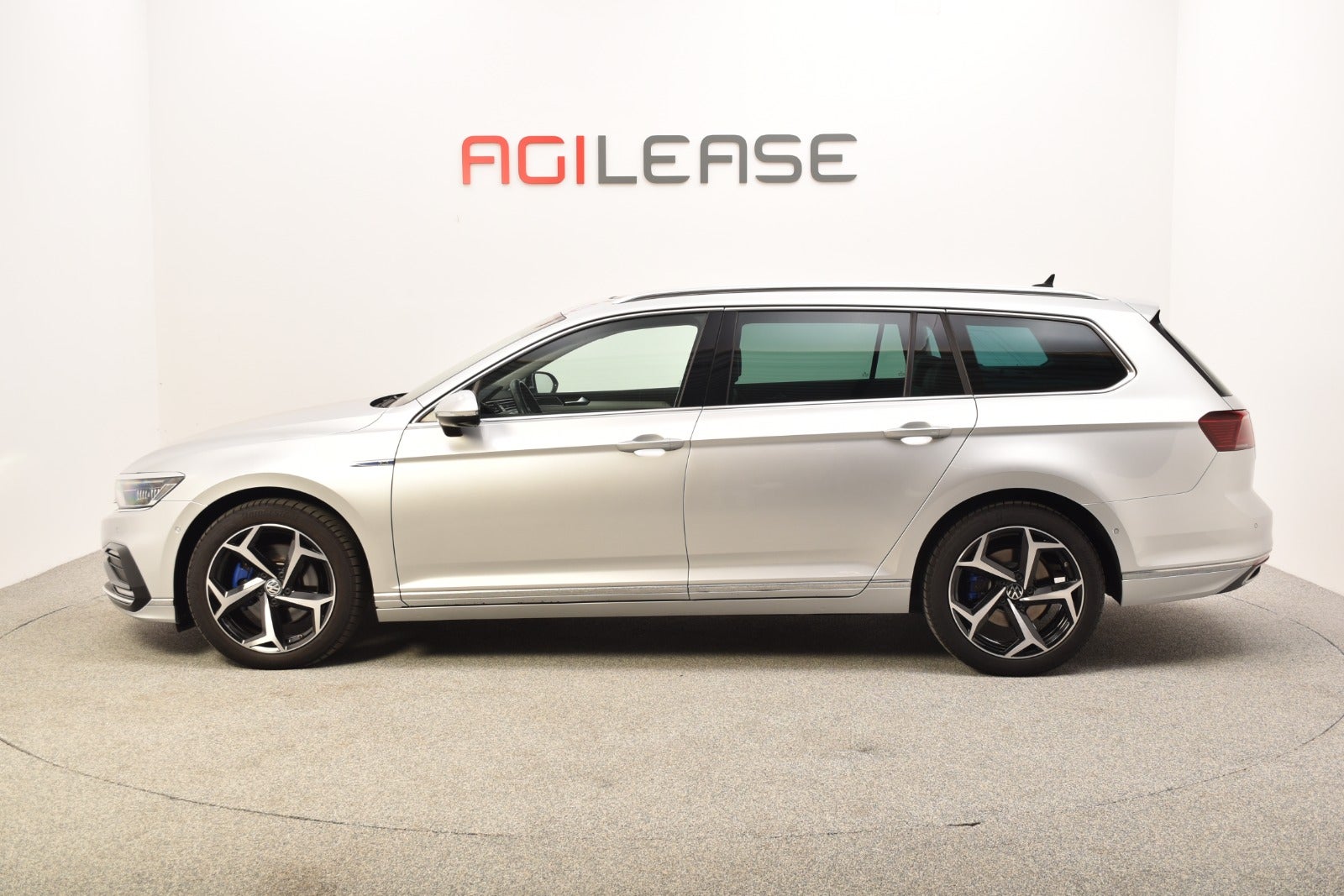 flexleasing-vw-passat-14-gte-variant-dsg-5d-findleasing