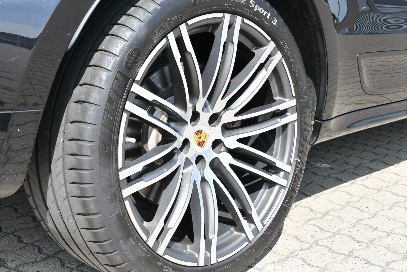 flexleasing-porsche-macan-turbo-36-pdk-5d-findleasing