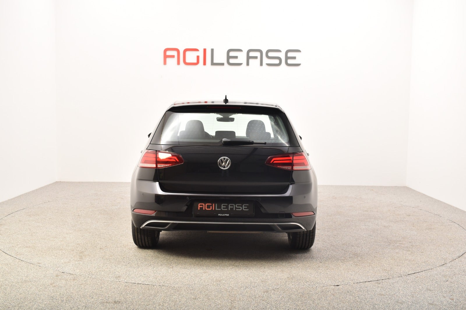 flexleasing-vw-golf-vii-16-tdi-115-comfortline-dsg-van-5d-findleasing