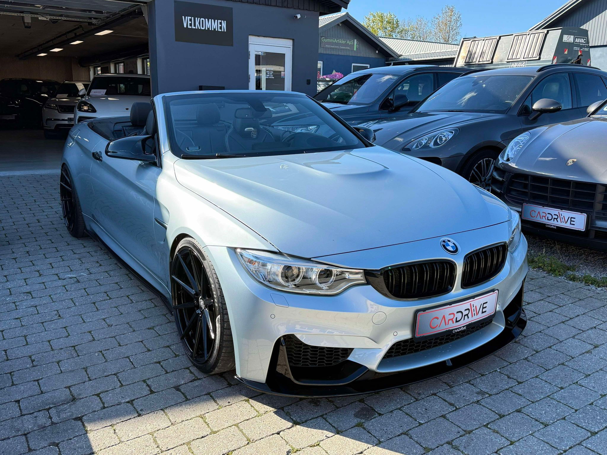 flexleasing-bmw-m4-30-431-hk-dct-convertible-findleasing