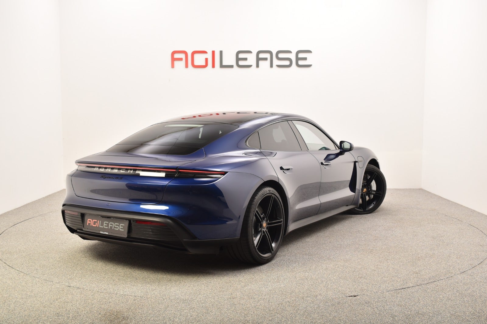 flexleasing-porsche-taycan-4s-4d-findleasing