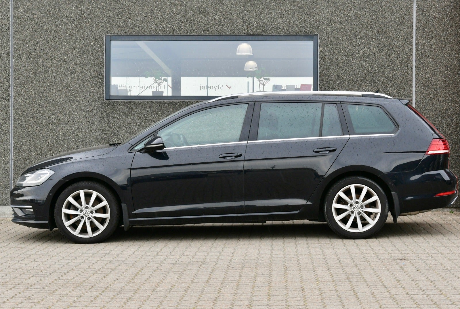 flexleasing-vw-golf-vii-20-tdi-150-highline-variant-dsg-5d-findleasing