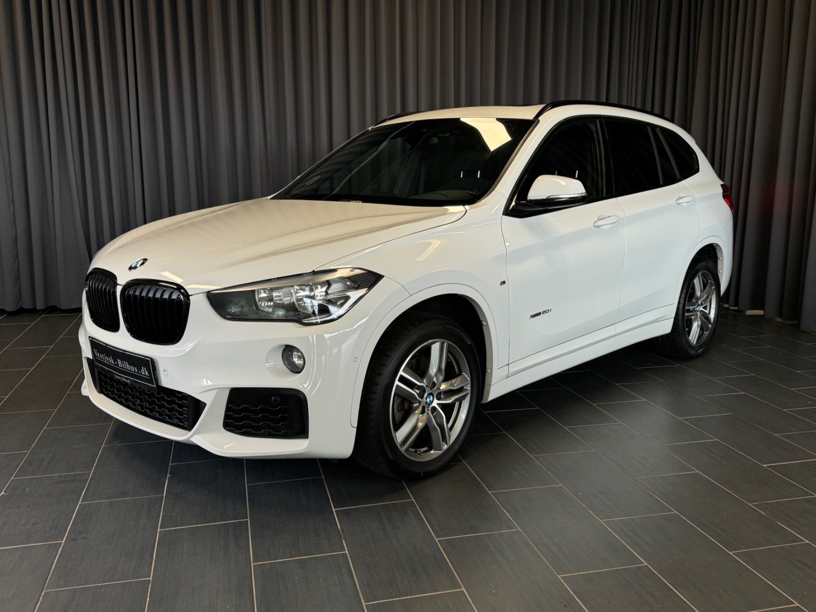 flexleasing-bmw-x1-20-xdrive20i-aut-5d-findleasing