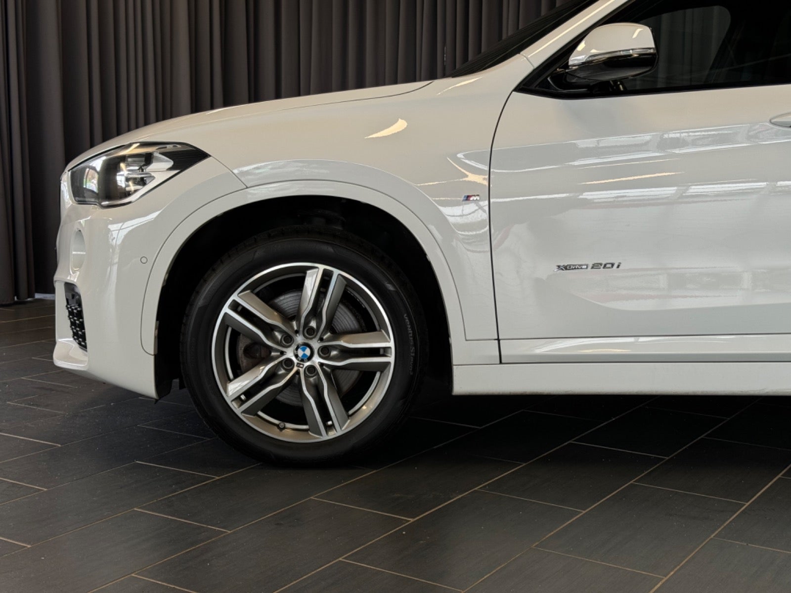 flexleasing-bmw-x1-20-xdrive20i-aut-5d-findleasing