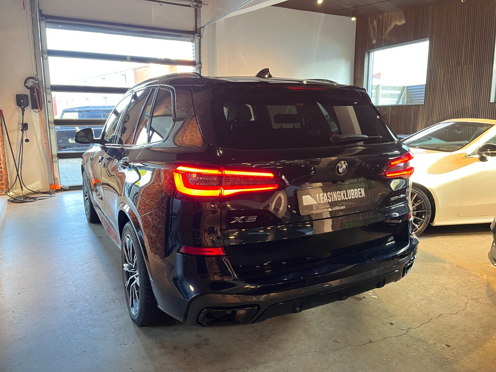 flexleasing-bmw-x5-30-xdrive45e-m-sport-aut-5d-findleasing