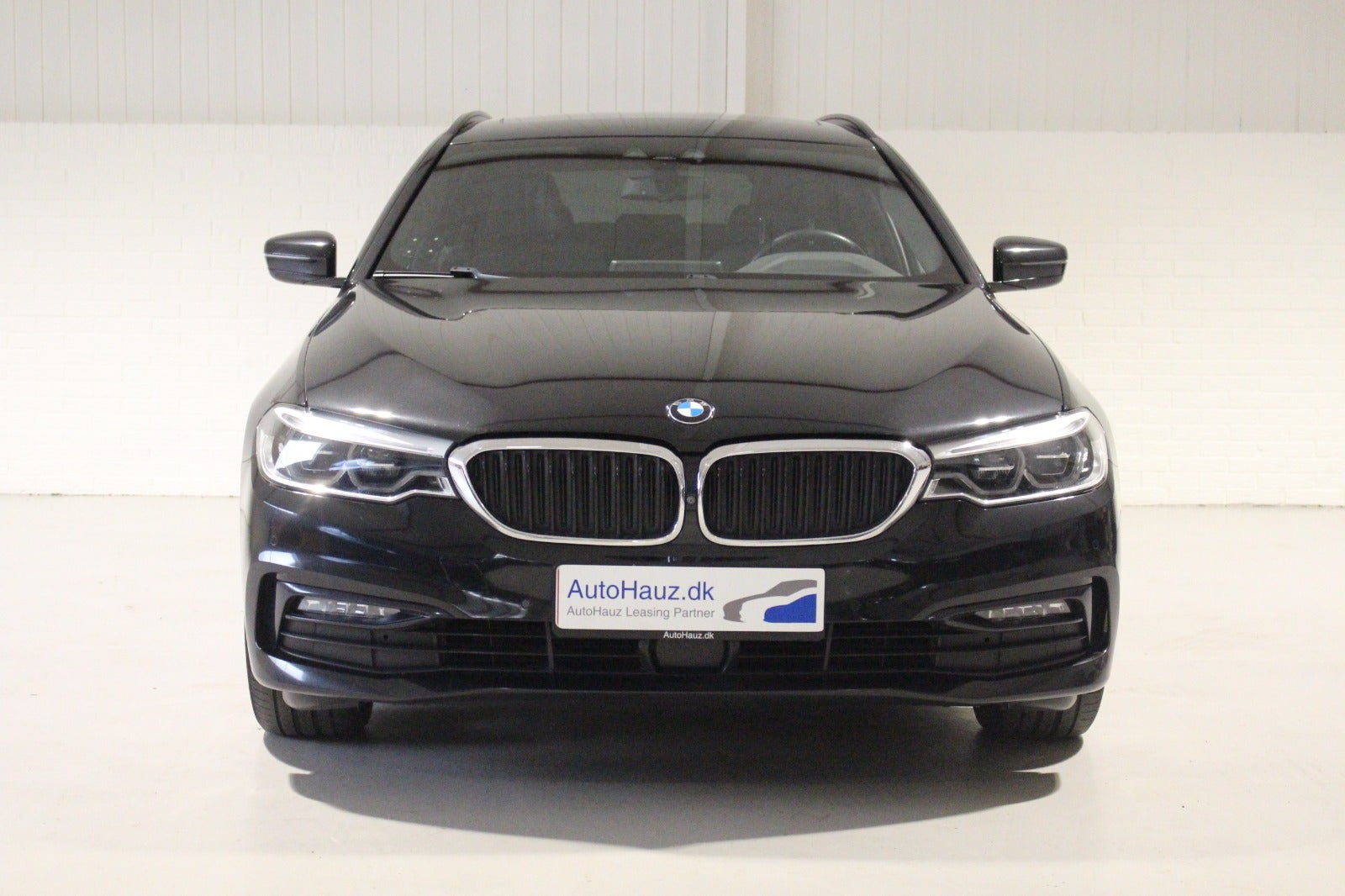 flexleasing-bmw-540i-30-touring-sport-line-xdrive-aut-5d-findleasing