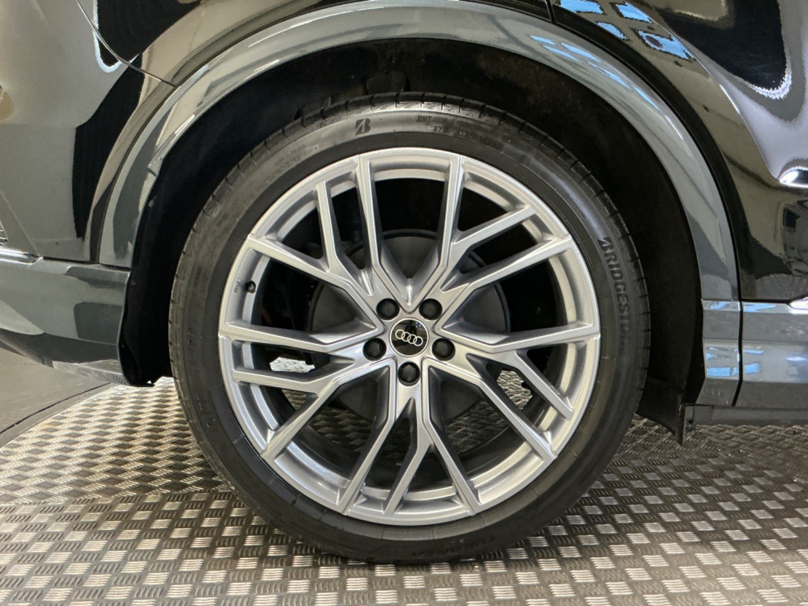 flexleasing-audi-q4-e-tron-45-edition-s-line-5d-findleasing