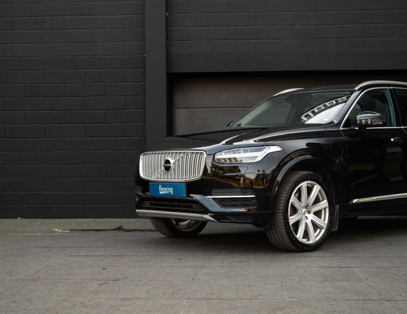 flexleasing-volvo-xc90-20-t8-407-inscription-aut-awd-7prs-5d-findleasing