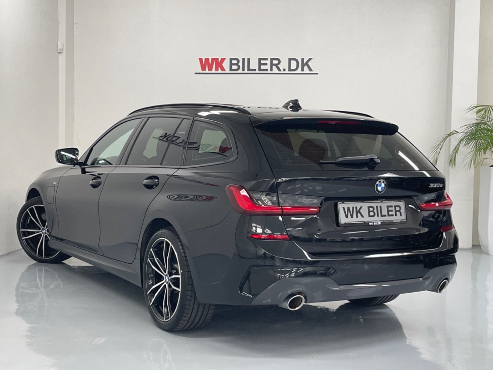 flexleasing-bmw-330e-20-touring-m-sport-aut-5d-findleasing