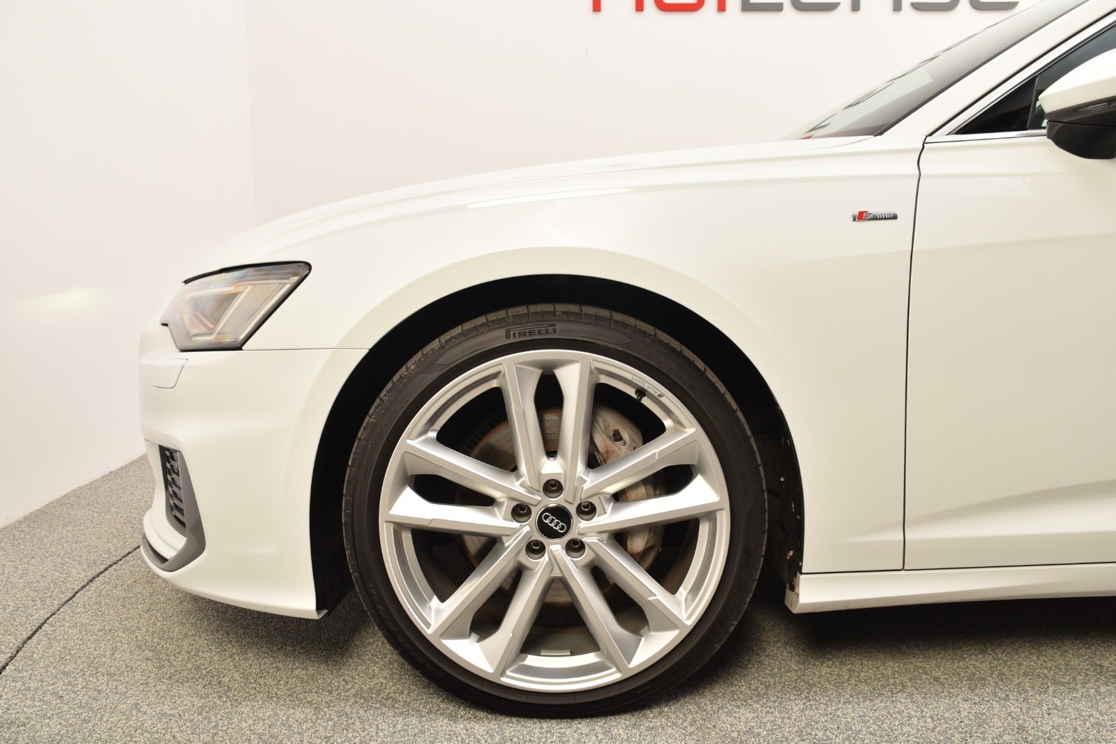 flexleasing-audi-a6-45-tdi-s-line-avant-quattro-tiptr-5d-findleasing