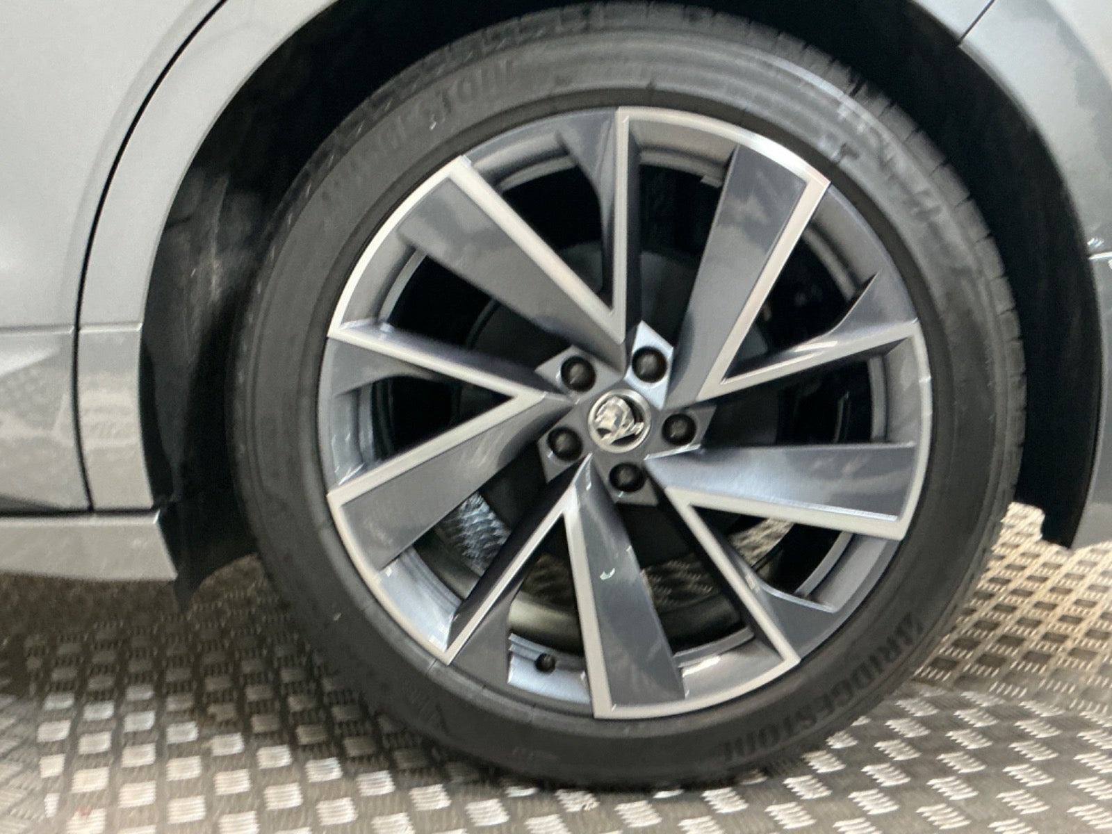 flexleasing-skoda-enyaq-80x-iv-sportline-5d-findleasing