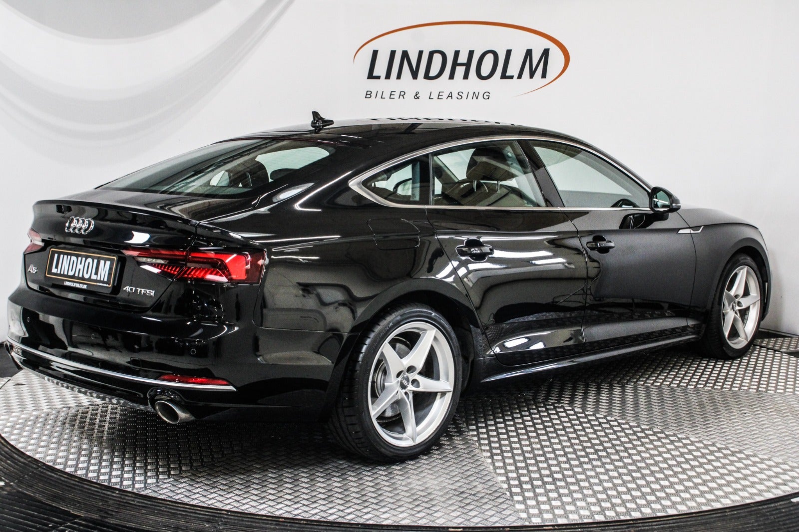 flexleasing-audi-a5-40-tfsi-sport-prestige-sportback-s-tr-5d-findleasing