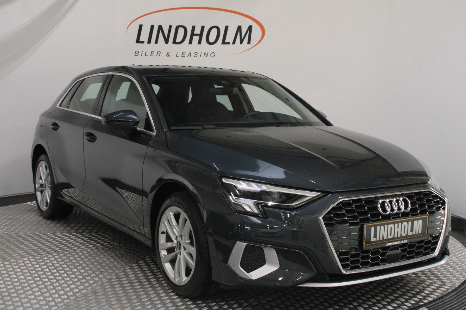 flexleasing-audi-a3-40-tfsi-e-prestige-sportback-s-tr-5d-findleasing