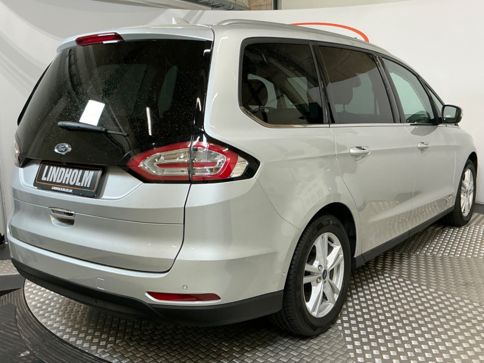 flexleasing-ford-galaxy-20-ecoblue-titanium-aut-awd-7prs-5d-findleasing