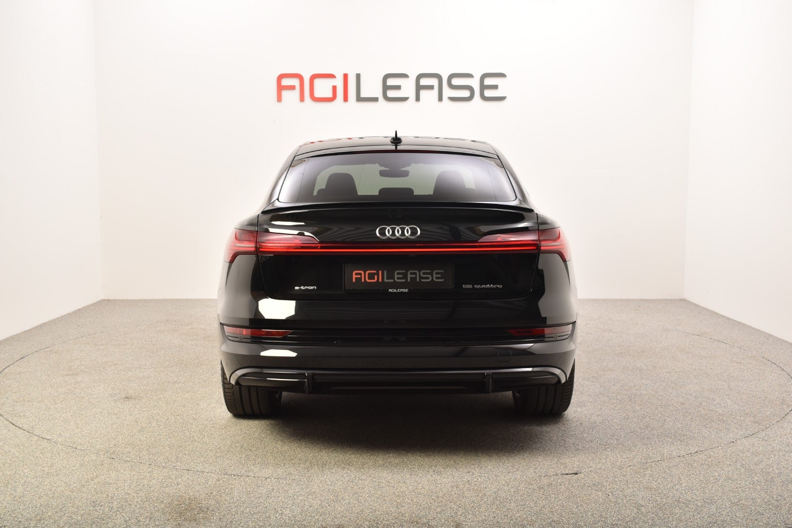 flexleasing-audi-e-tron-55-s-line-sportback-quattro-5d-findleasing