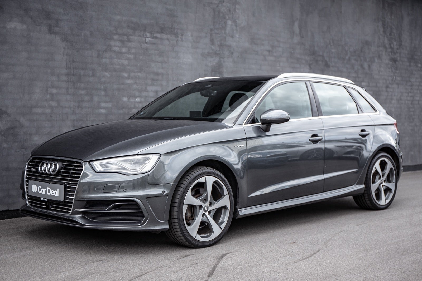 flexleasing-audi-a3-14-e-tron-s-line-sportback-s-tr-5d-findleasing