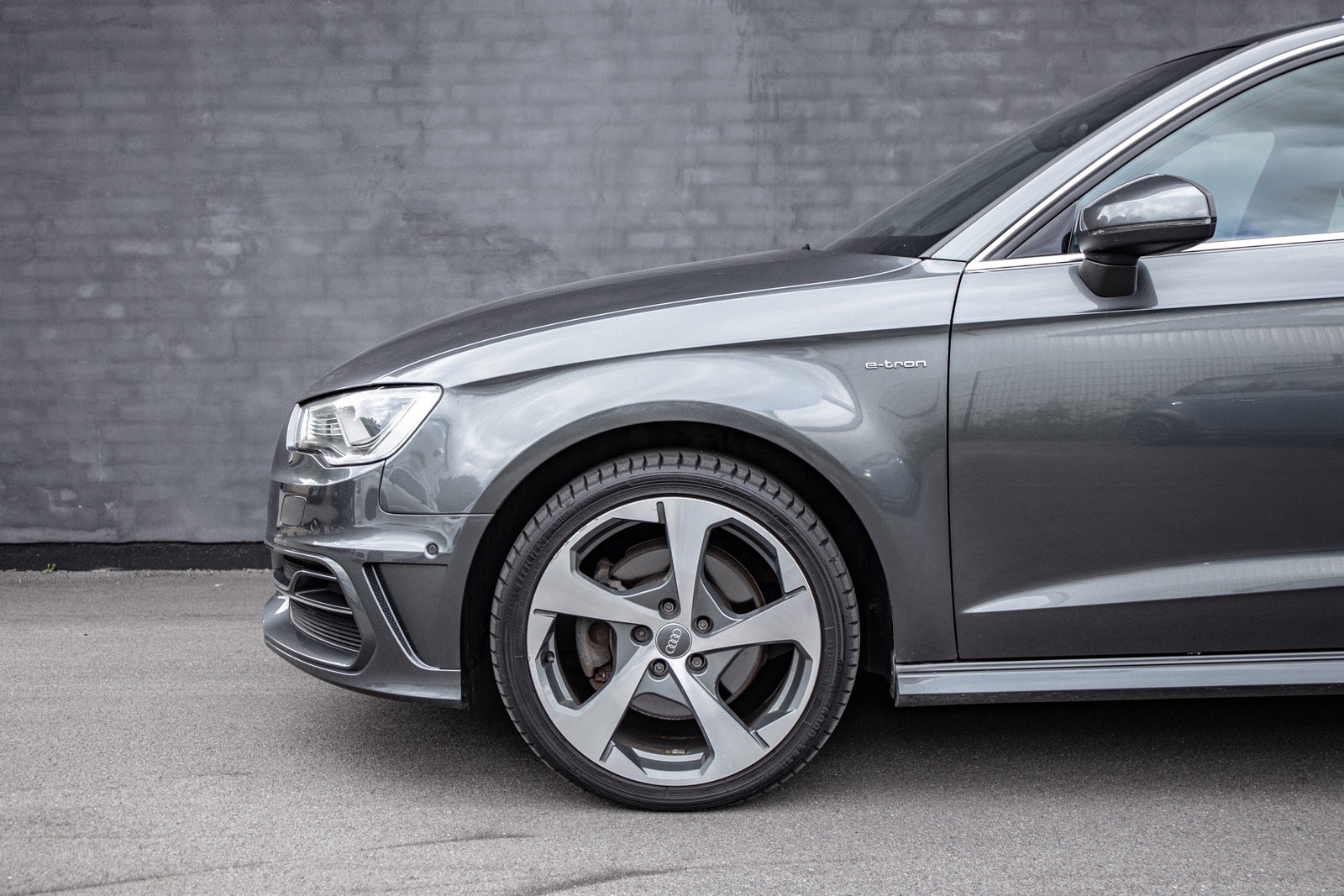 flexleasing-audi-a3-14-e-tron-s-line-sportback-s-tr-5d-findleasing