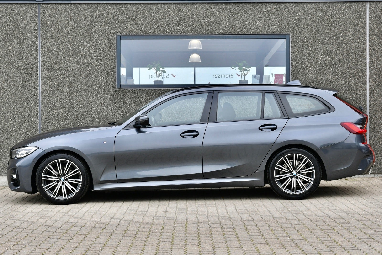 flexleasing-bmw-320d-20-touring-m-sport-aut-5d-findleasing