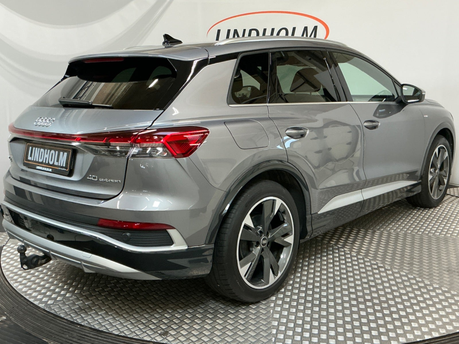 flexleasing-audi-q4-e-tron-40-s-line-5d-findleasing