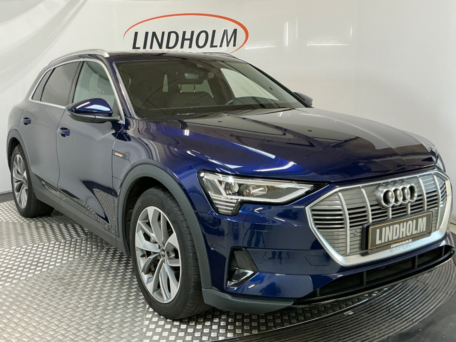 flexleasing-audi-e-tron-55-s-line-quattro-5d-findleasing