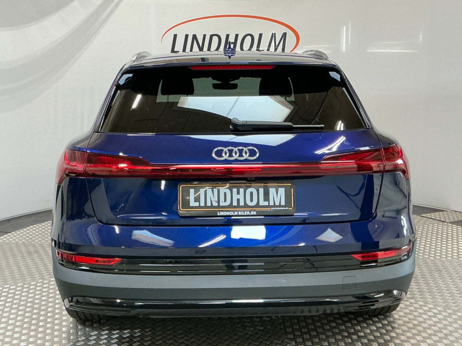 flexleasing-audi-e-tron-55-s-line-quattro-5d-findleasing