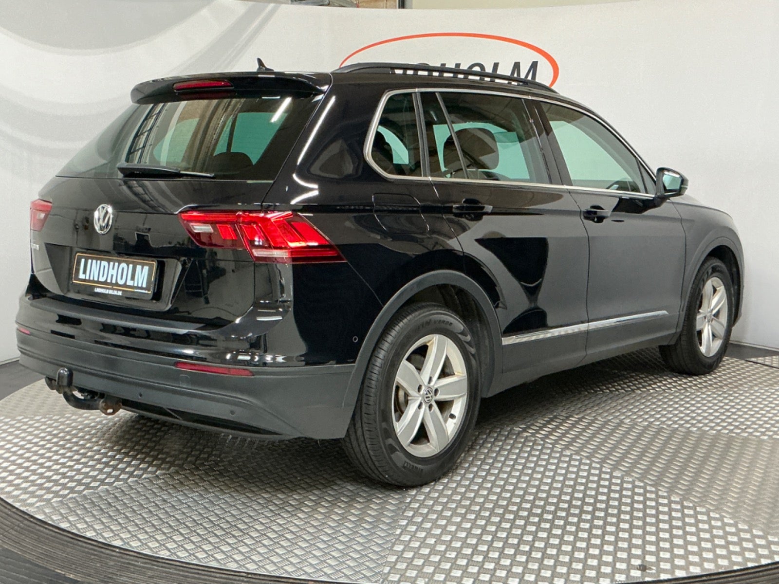 flexleasing-vw-tiguan-20-tdi-150-comfortline-team-dsg-5d-findleasing