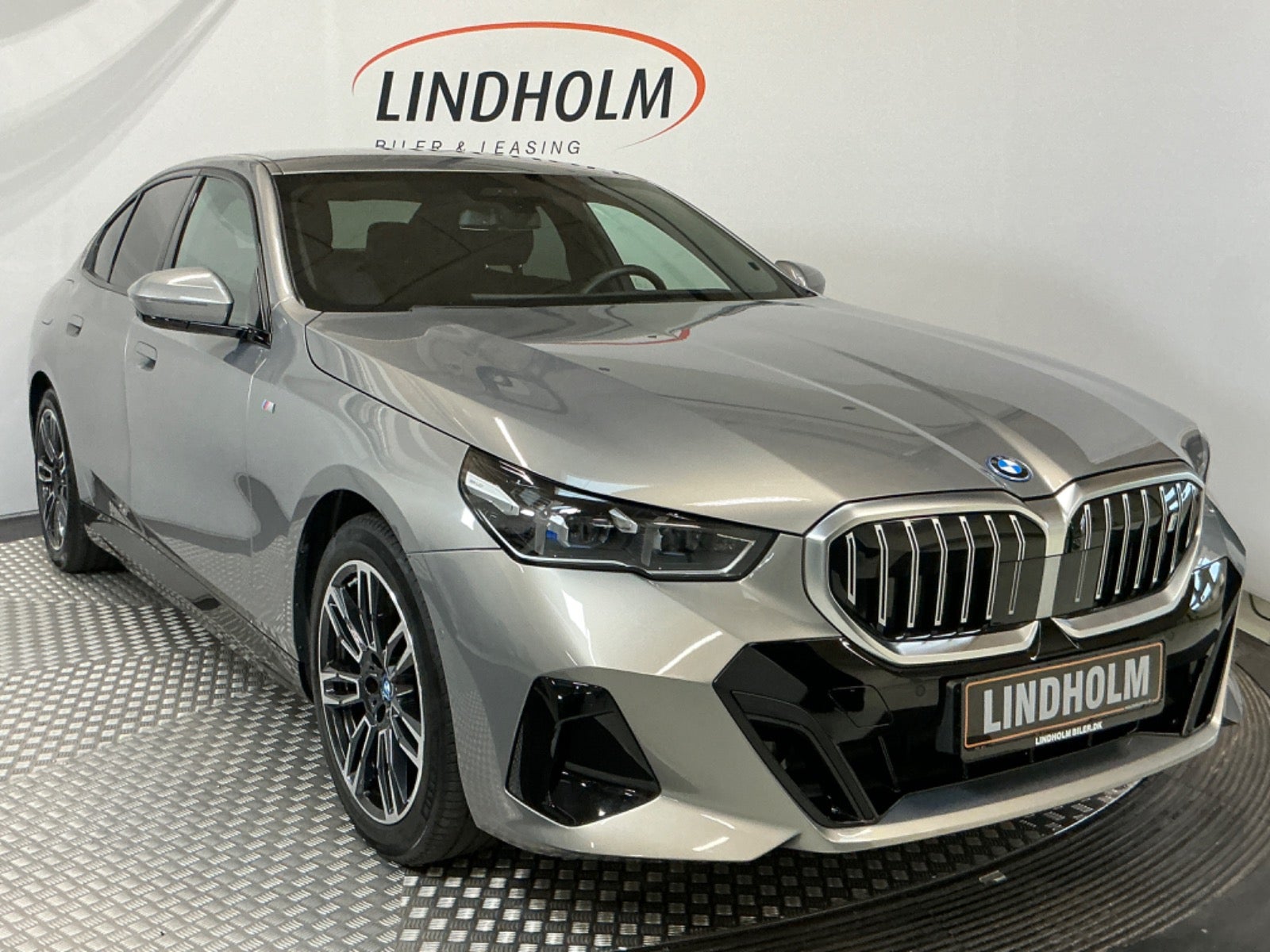 flexleasing-bmw-i5-edrive40-m-sport-4d-findleasing