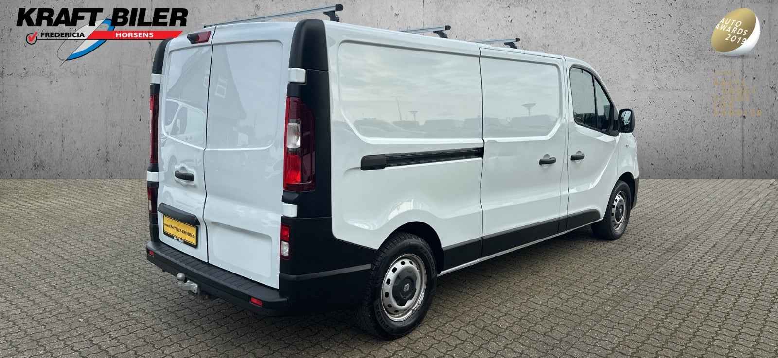 flexleasing-renault-trafic-t29-20-dci-120-l2h1-findleasing