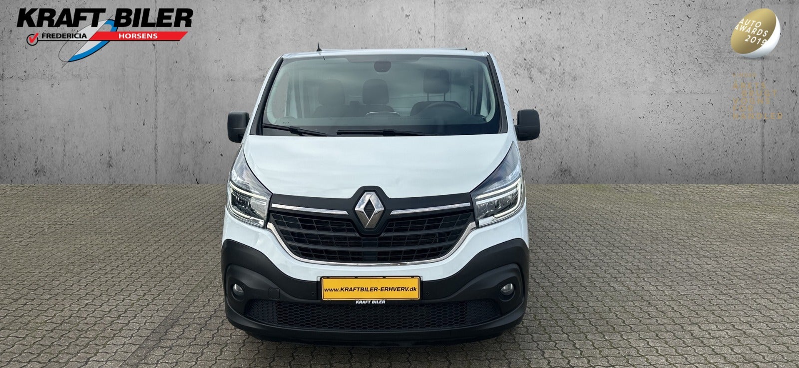 flexleasing-renault-trafic-t29-20-dci-120-l2h1-findleasing