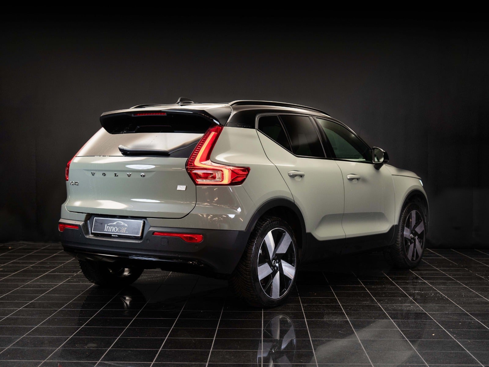 flexleasing-volvo-xc40-recharge-twin-ultimate-5d-findleasing