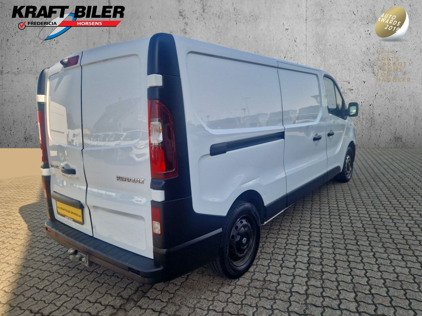 flexleasing-renault-trafic-t29-16-dci-125-l2h1-findleasing