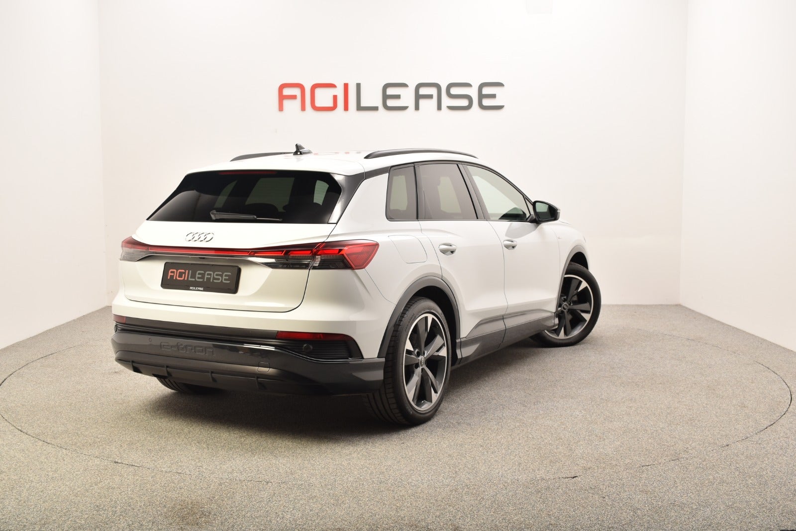 flexleasing-audi-q4-e-tron-40-s-line-5d-findleasing