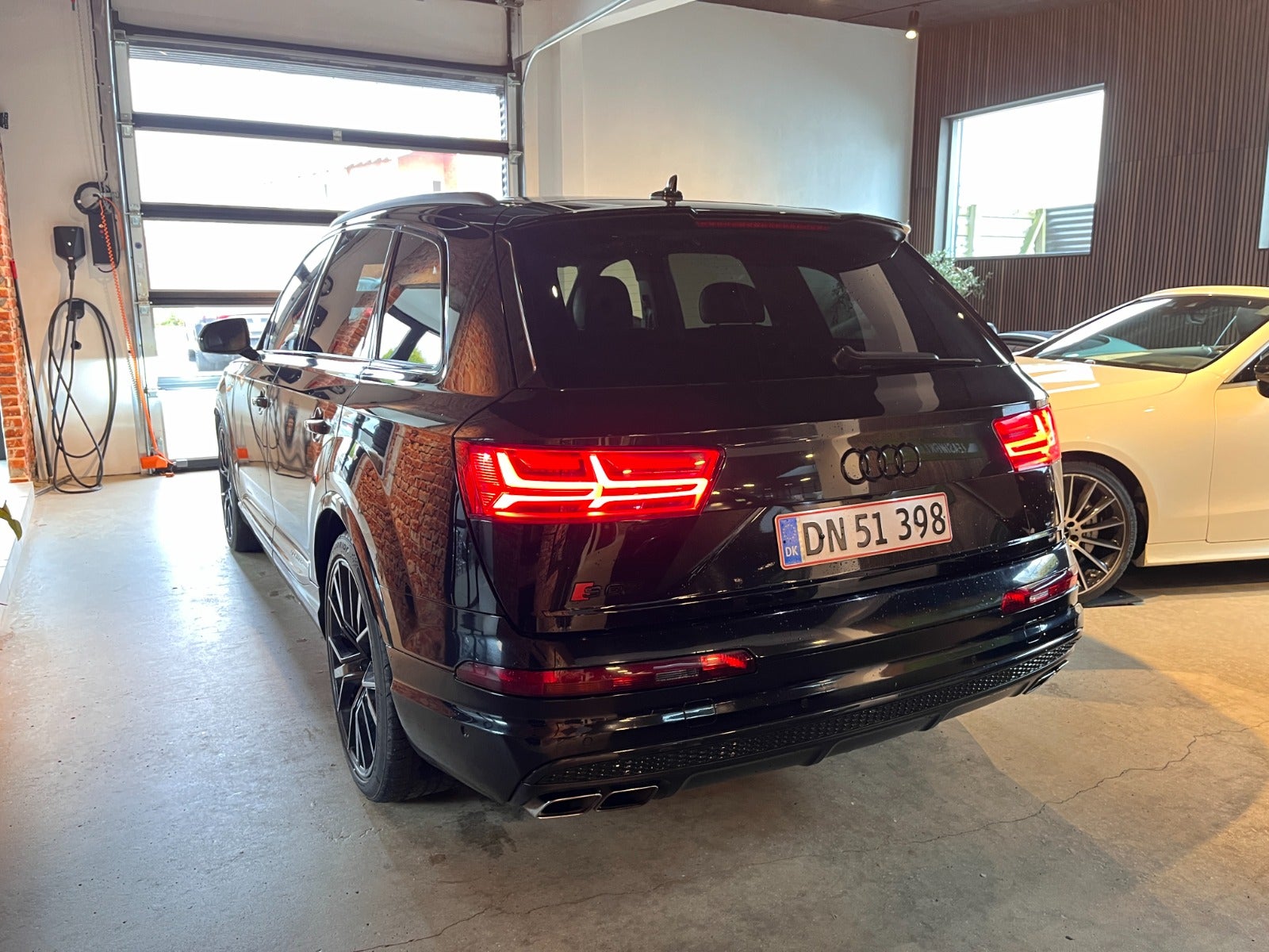 flexleasing-audi-sq7-40-tdi-quattro-tiptr-5d-findleasing