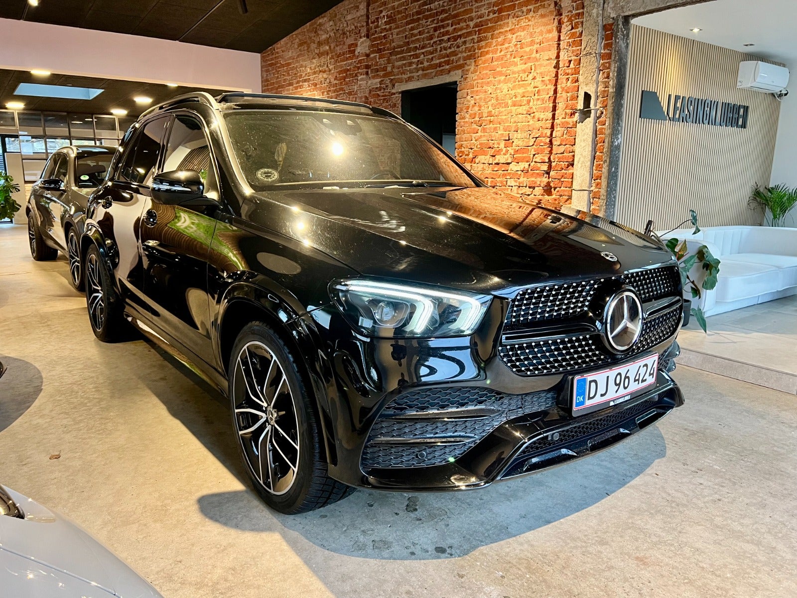 flexleasing-mercedes-gle350-de-20-amg-line-aut-4matic-5d-findleasing