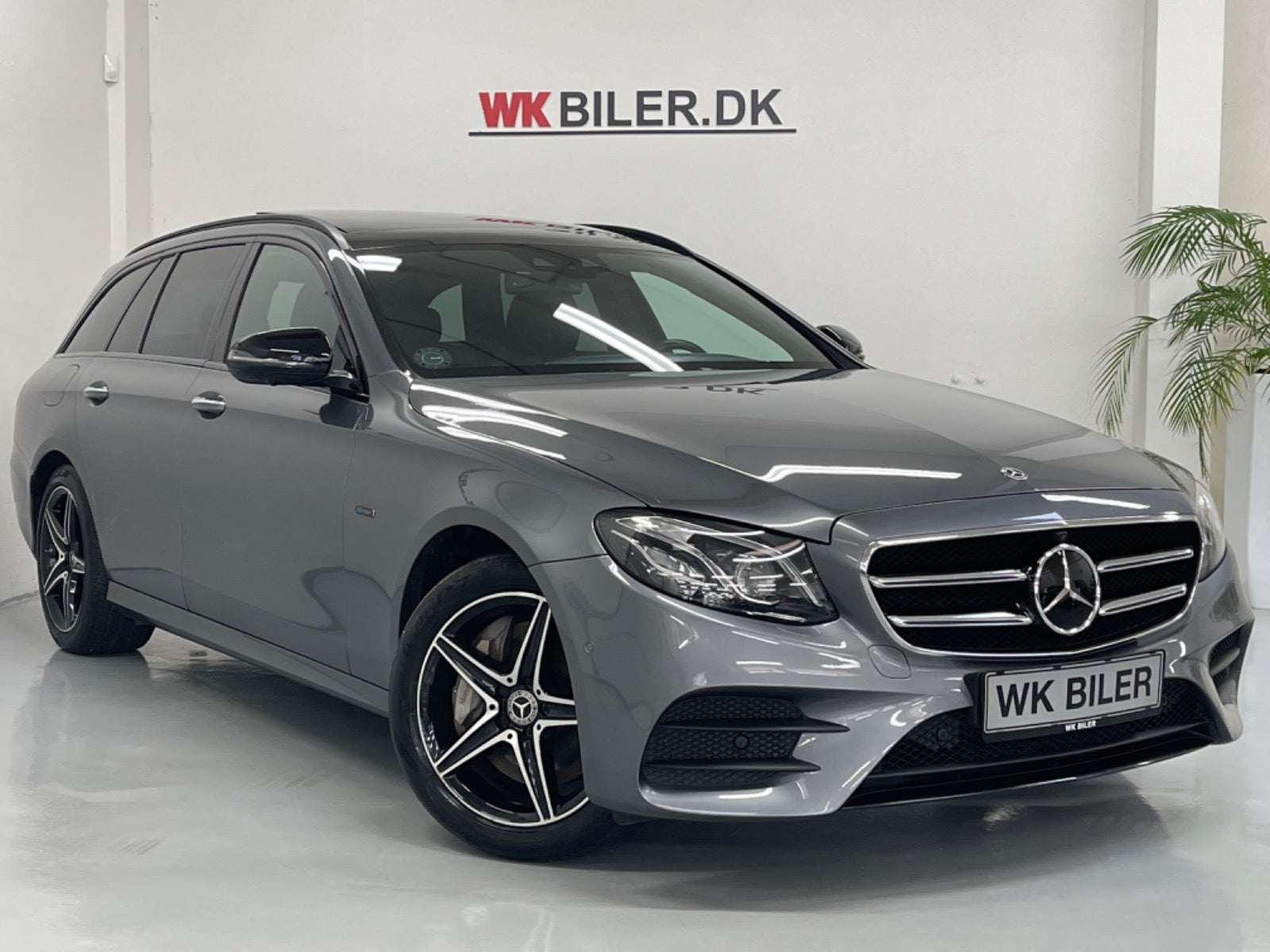 flexleasing-mercedes-e300-de-20-amg-line-night-edition-stc-aut-5d-findleasing