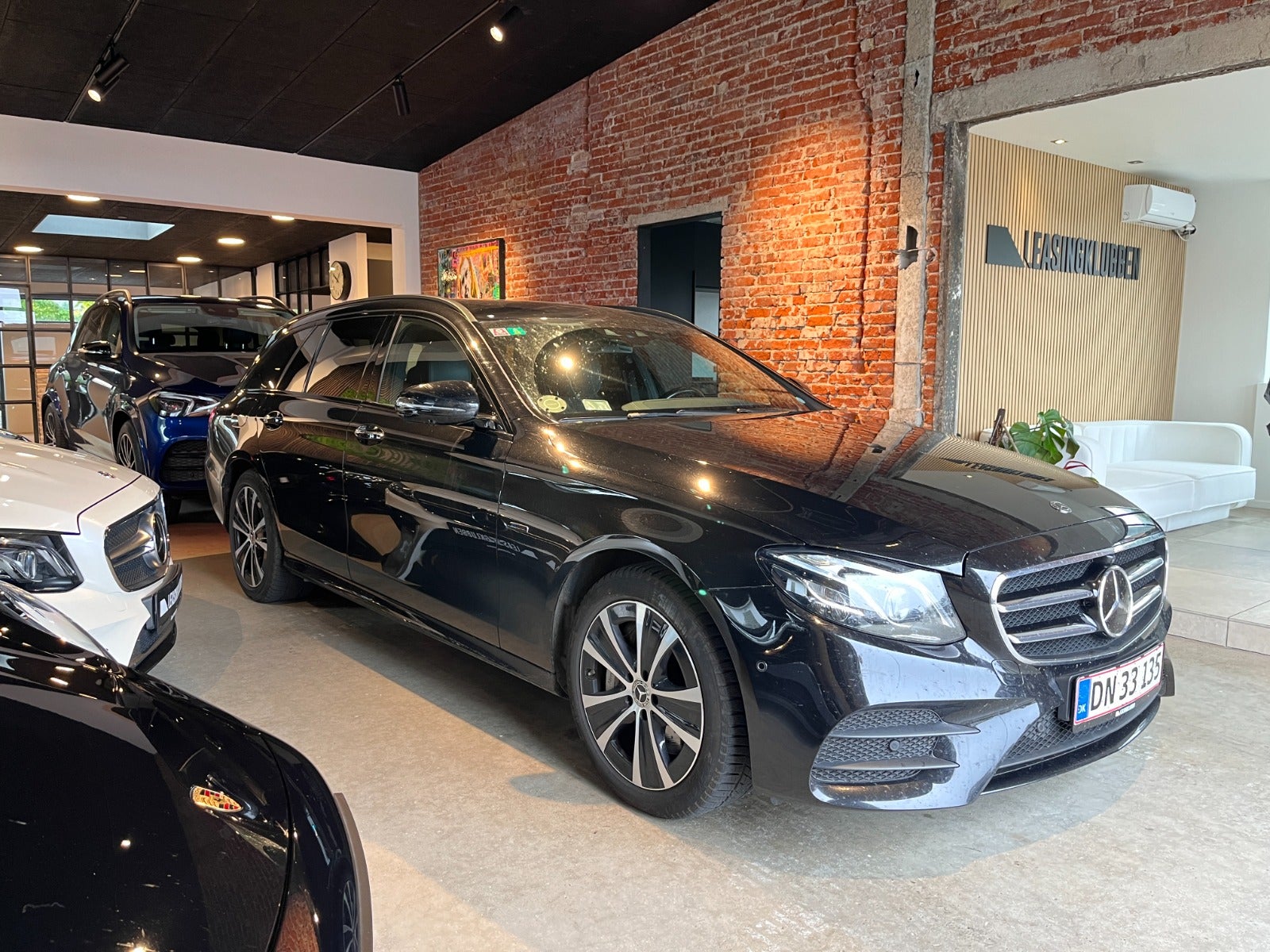 flexleasing-mercedes-e300-de-20-amg-line-stc-aut-5d-findleasing