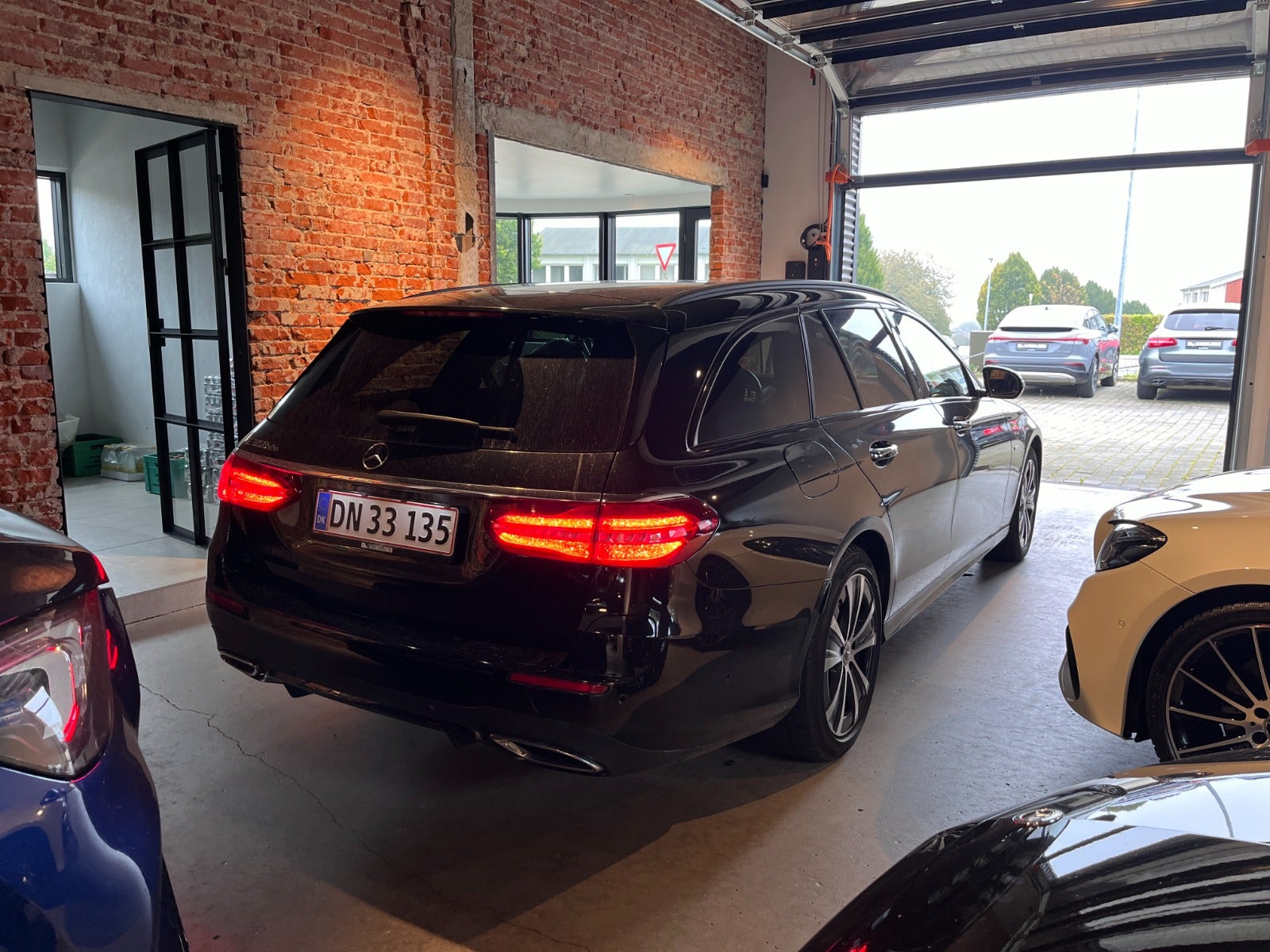 flexleasing-mercedes-e300-de-20-amg-line-stc-aut-5d-findleasing