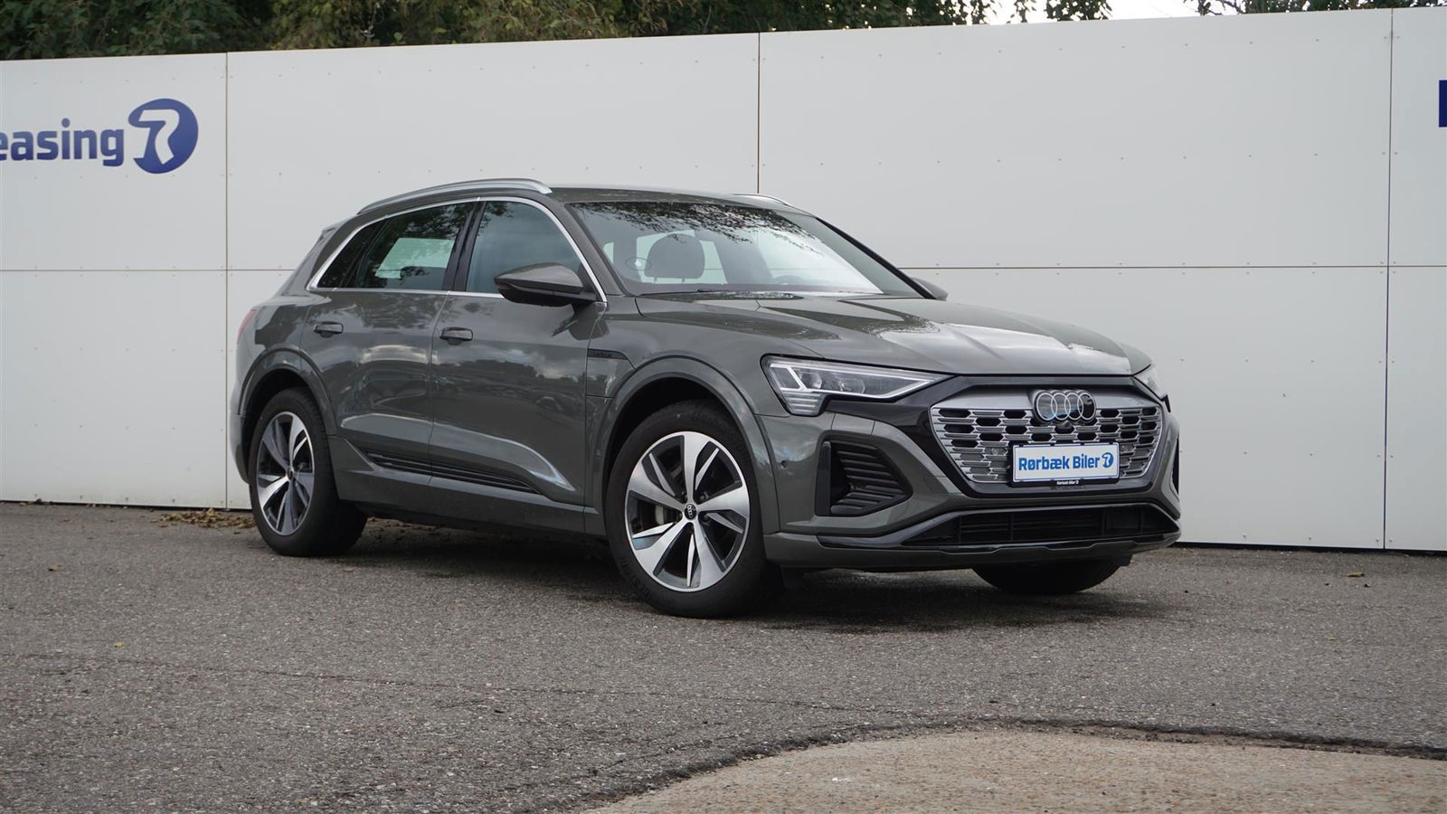 flexleasing-audi-q8-e-tron-50-s-line-quattro-5d-findleasing