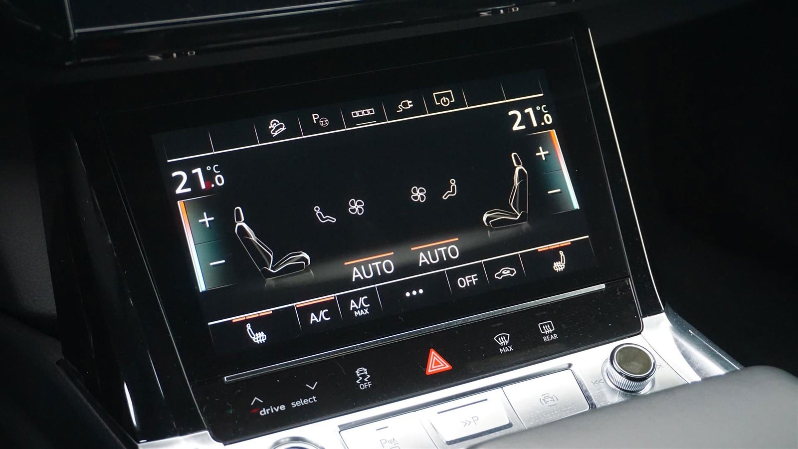 flexleasing-audi-q8-e-tron-50-s-line-quattro-5d-findleasing