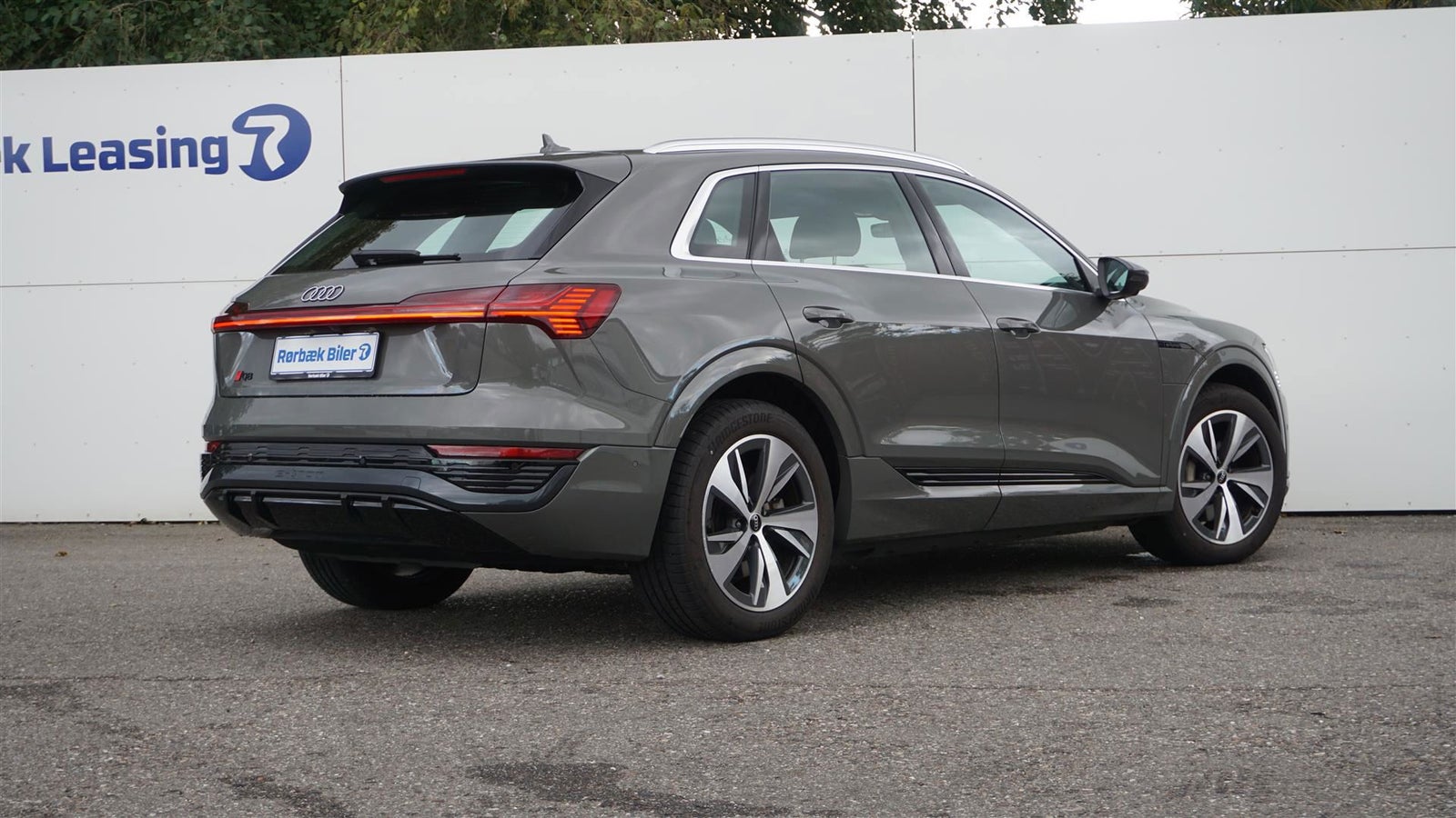 flexleasing-audi-q8-e-tron-50-s-line-quattro-5d-findleasing