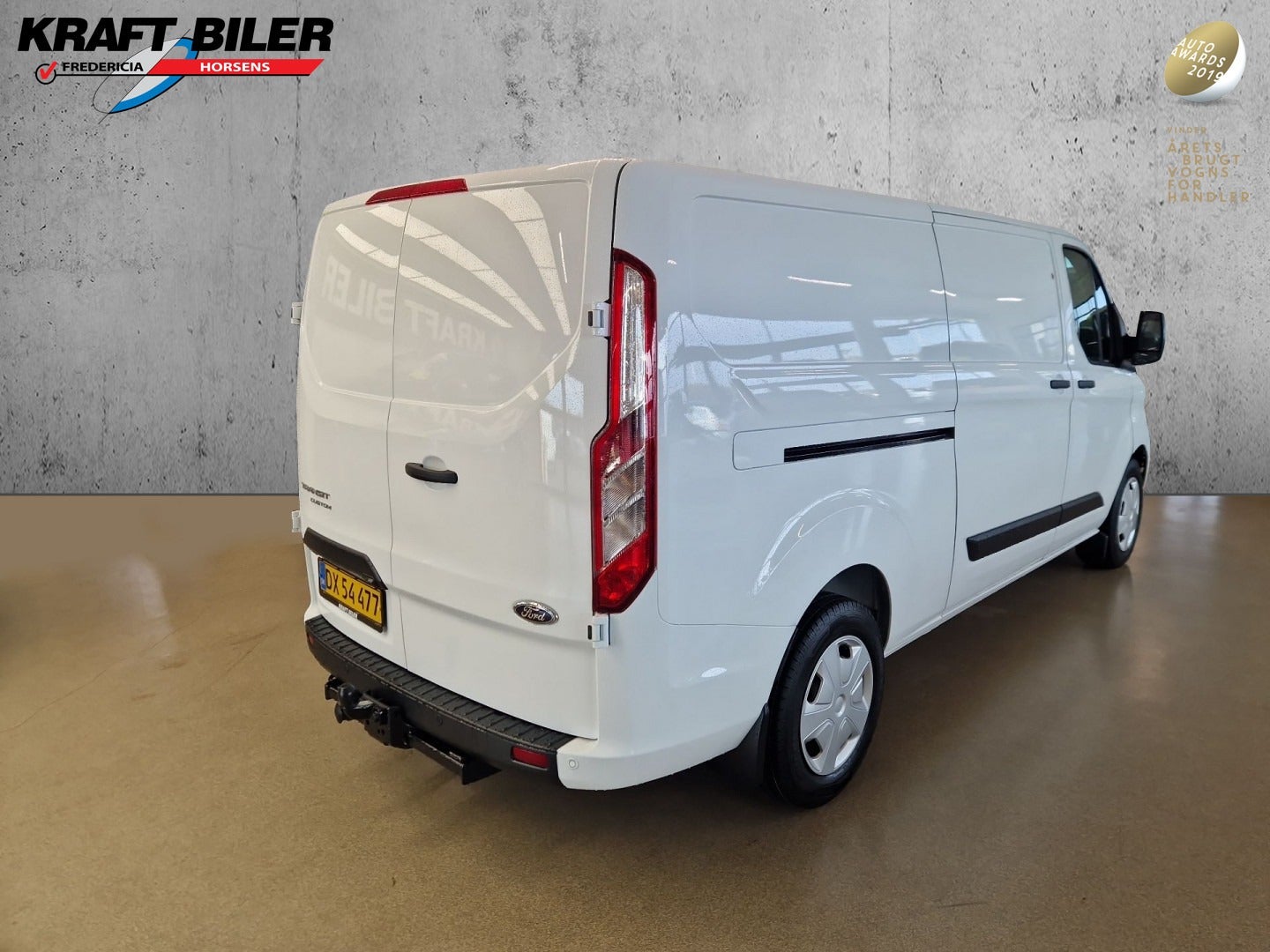 flexleasing-ford-transit-custom-300l-20-tdci-130-trend-findleasing