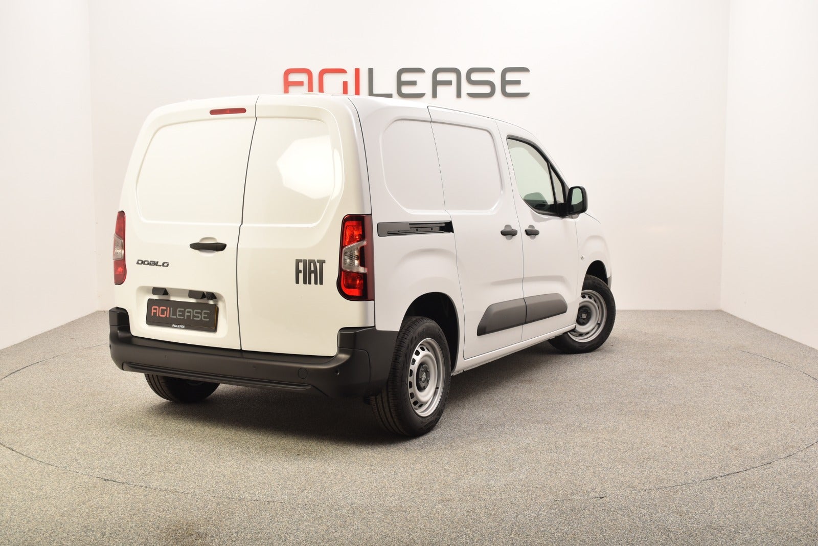 flexleasing-fiat-doblo-15-bluehdi-100-l1-pro-findleasing